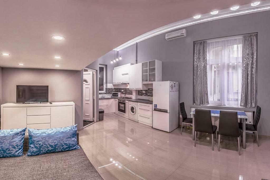Oktogon Downtown Studio 布达佩斯 外观 照片
