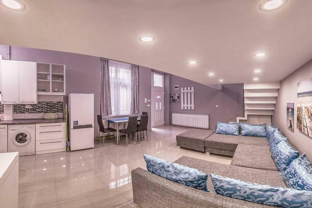 Oktogon Downtown Studio 布达佩斯 外观 照片